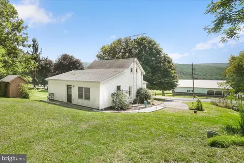 Exterior - 14008 Brown Rd, Smithsburg, MD 21783 photo 1 of 5
