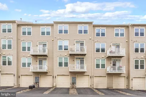 6462 Alan Linton Blvd E, Frederick, MD 21703 photo 2