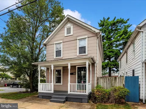 216 W 5th St, Frederick, MD 21701