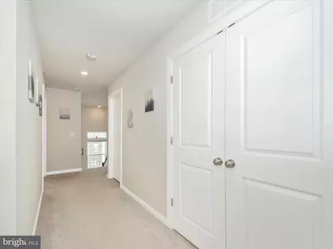 Entry Way - 5931 Krantz Dr, Frederick, MD 21703 photo 7 of 9