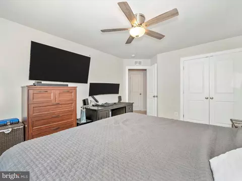 Bedroom - 5931 Krantz Dr, Frederick, MD 21703 photo 4 of 4
