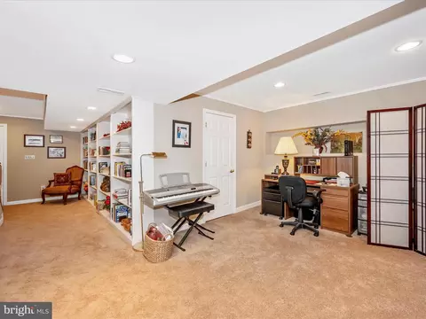 813 Dunbrooke Ct, Frederick, MD 21701 photo 26