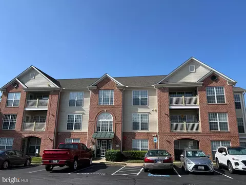 2501 Hemingway Dr #2A, Frederick, MD 21702