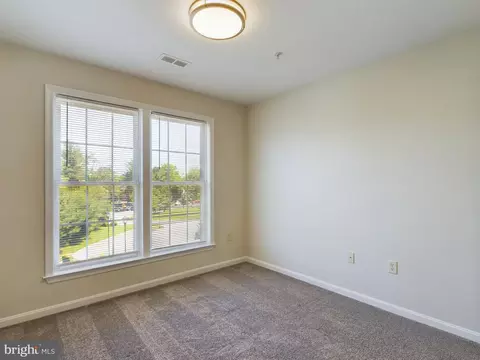 302 Baughmans Ln #J, Frederick, MD 21702 photo 28