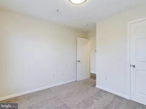 302 Baughmans Ln #J, Frederick, MD 21702 photo 27