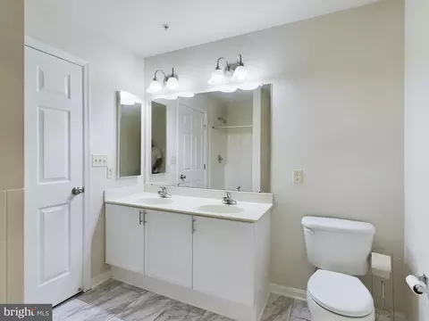 302 Baughmans Ln #J, Frederick, MD 21702 photo 36