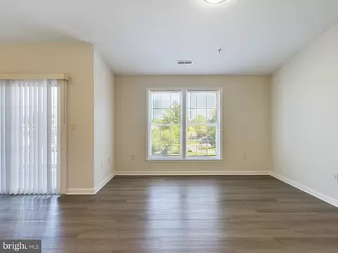 302 Baughmans Ln #J, Frederick, MD 21702 photo 21