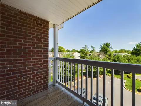 302 Baughmans Ln #J, Frederick, MD 21702 photo 16