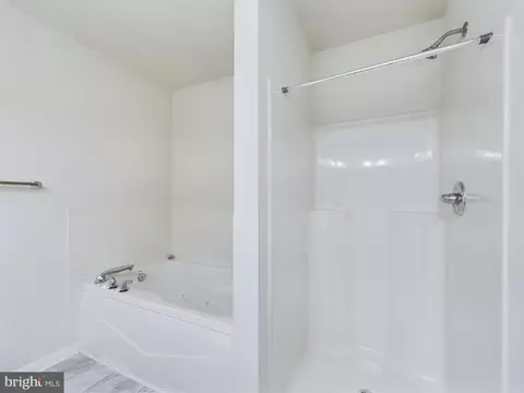 302 Baughmans Ln #J, Frederick, MD 21702 photo 37
