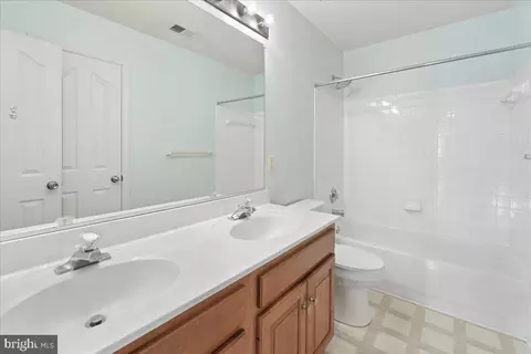 Bath - 1712 Wheyfield Dr, Frederick, MD 21701 photo 1 of 4