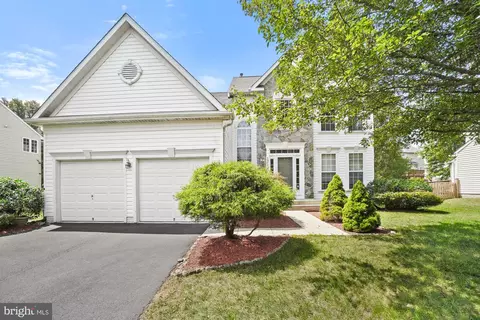 1712 Wheyfield Dr, Frederick, MD 21701