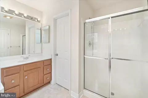 Bath - 1712 Wheyfield Dr, Frederick, MD 21701 photo 3 of 4