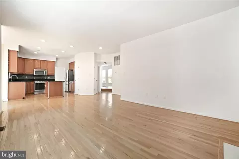 Living - 1712 Wheyfield Dr, Frederick, MD 21701 photo 3 of 10