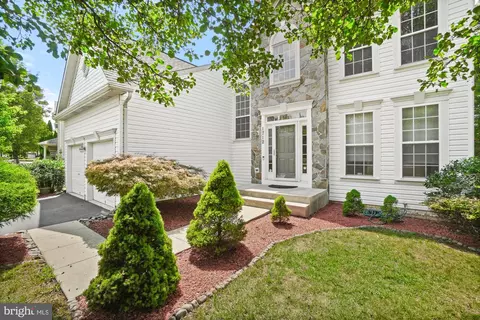 Exterior - 1712 Wheyfield Dr, Frederick, MD 21701 photo 2 of 15