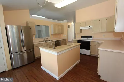 821 Apache Ct, Frederick, MD 21701 photo 7