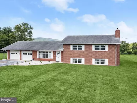 7182 Browns Ln, Thurmont, MD 21788