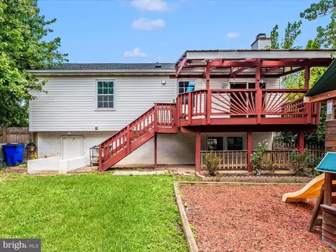 Exterior - 237 Thames Dr, Frederick, MD 21702 photo 2 of 12