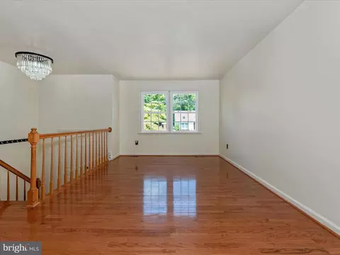 Living - 237 Thames Dr, Frederick, MD 21702 photo 3 of 12