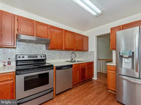 Kitchen - 237 Thames Dr, Frederick, MD 21702 photo 2 of 7