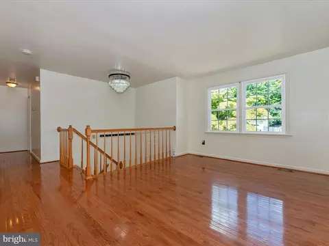 Living - 237 Thames Dr, Frederick, MD 21702 photo 1 of 12