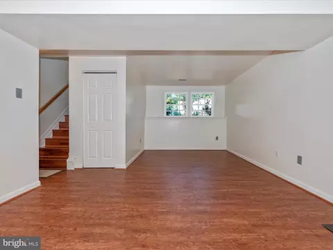 Living - 237 Thames Dr, Frederick, MD 21702 photo 10 of 12