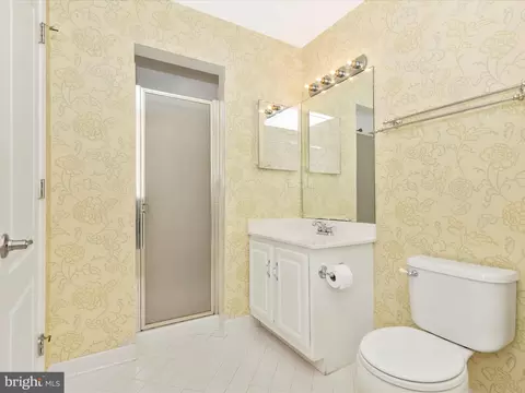 Bath - 2609 S Everly Dr, Frederick, MD 21701 photo 3 of 6