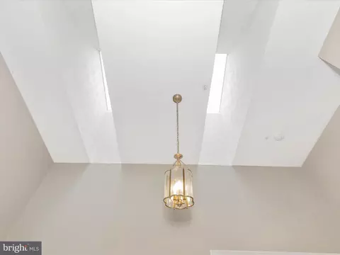 Entry Way - 2609 S Everly Dr, Frederick, MD 21701 photo 5 of 6