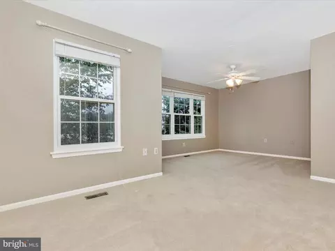 Living - 2609 S Everly Dr, Frederick, MD 21701 photo 7 of 11