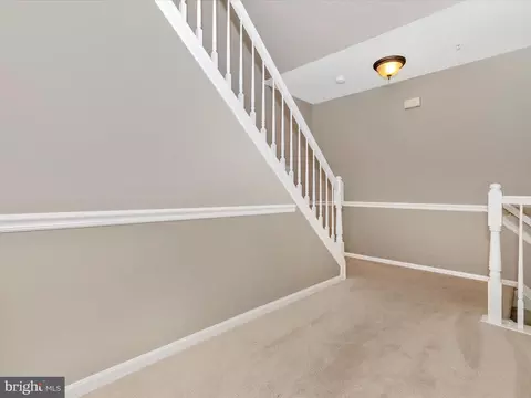 Entry Way - 2609 S Everly Dr, Frederick, MD 21701 photo 3 of 6