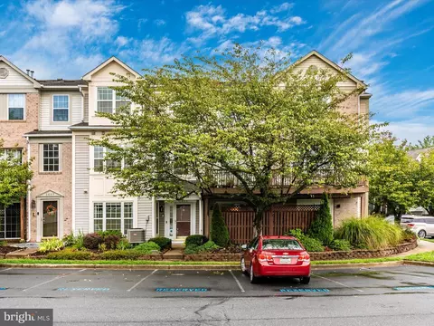 Exterior - 2609 S Everly Dr, Frederick, MD 21701 photo 3 of 5