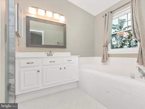Bath - 2609 S Everly Dr, Frederick, MD 21701 photo 4 of 6