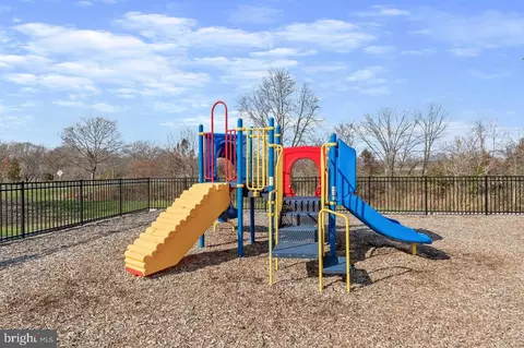 View/Area - 2609 S Everly Dr, Frederick, MD 21701 photo 1 of 1