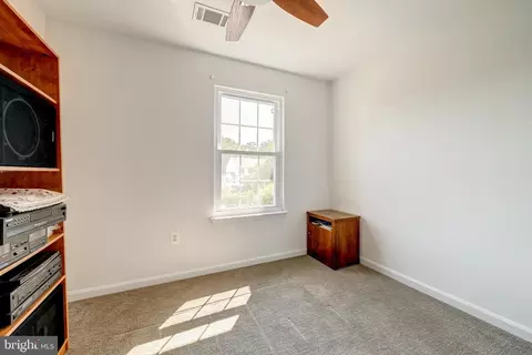 Bedroom - 116 Cavenrock Ct, Frederick, MD 21702 photo 3 of 3