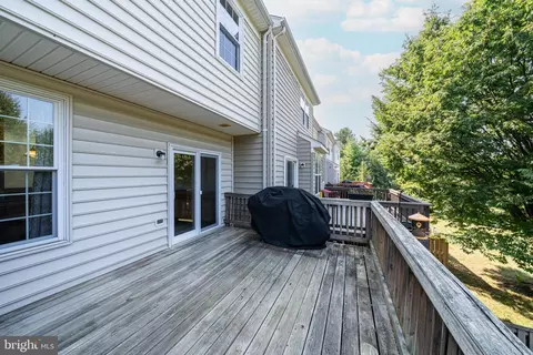 Exterior - 116 Cavenrock Ct, Frederick, MD 21702 photo 5 of 6