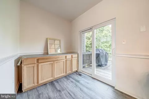 Entry Way - 116 Cavenrock Ct, Frederick, MD 21702 photo 3 of 4