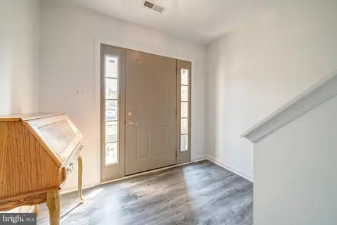 Entry Way - 116 Cavenrock Ct, Frederick, MD 21702 photo 1 of 4