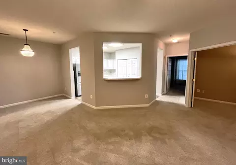 Living - 6125 Springwater Pl #B, Frederick, MD 21701 photo 2 of 4