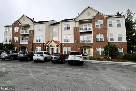 6125 Springwater Pl #B, Frederick, MD 21701