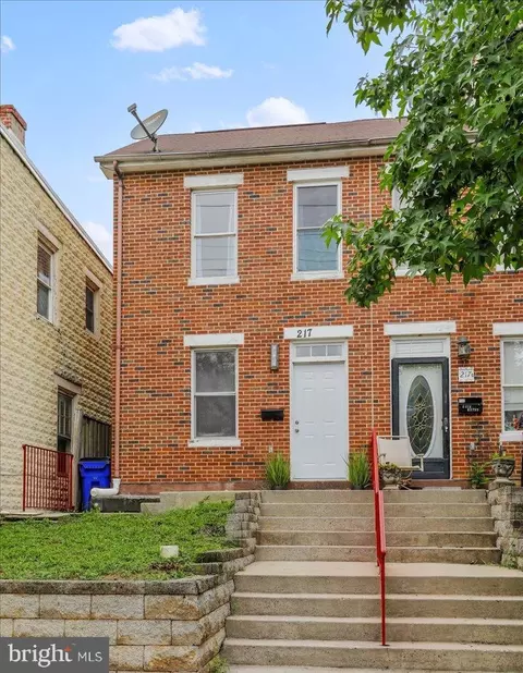 217 E 5th St, Frederick, MD 21701