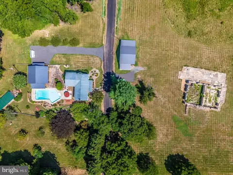 View/Area - 9314 Pear Ln, Frederick, MD 21702 photo 1 of 3