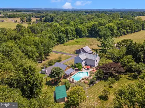 View/Area - 9314 Pear Ln, Frederick, MD 21702 photo 3 of 3