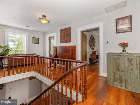 Entry Way - 9314 Pear Ln, Frederick, MD 21702 photo 5 of 6