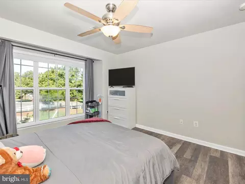 Bedroom - 107 Swallow Pointe Ct, Frederick, MD 21702 photo 9 of 9
