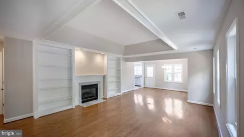 Living - 2499 5 Shillings Rd, Frederick, MD 21701 photo 1 of 6