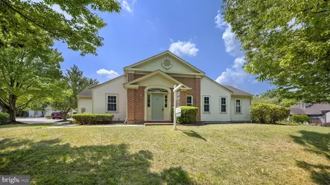 2499 5 Shillings Rd, Frederick, MD 21701