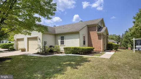 Exterior - 2499 5 Shillings Rd, Frederick, MD 21701 photo 6 of 7