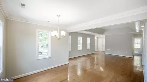 Living - 2499 5 Shillings Rd, Frederick, MD 21701 photo 6 of 6