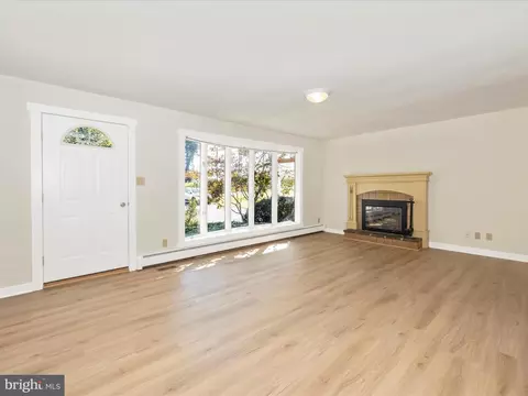 Living - 12436 Legore Rd, Keymar, MD 21757 photo 3 of 12