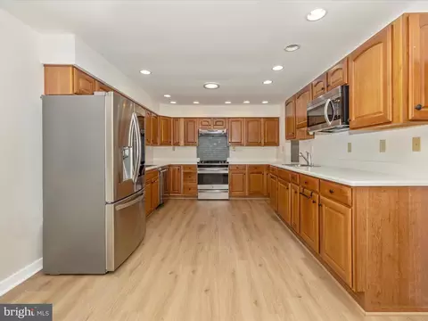 Kitchen - 12436 Legore Rd, Keymar, MD 21757 photo 3 of 7