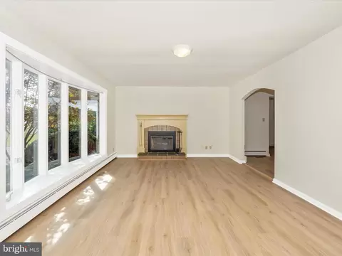 Living - 12436 Legore Rd, Keymar, MD 21757 photo 4 of 12